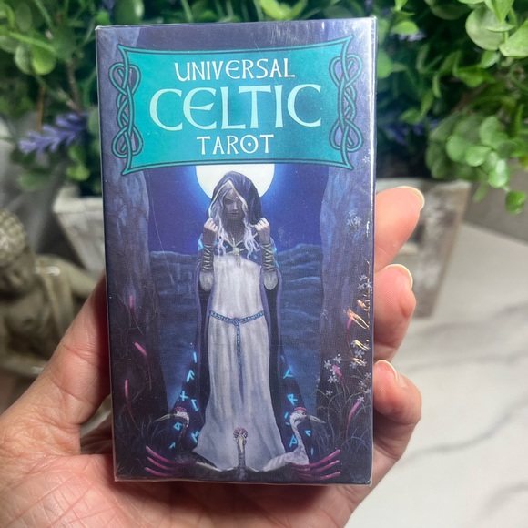 Tarot Cards - Picture 2 of 2